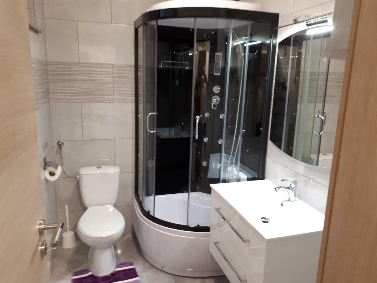 Apartment Dujica Сен Екстериор снимка